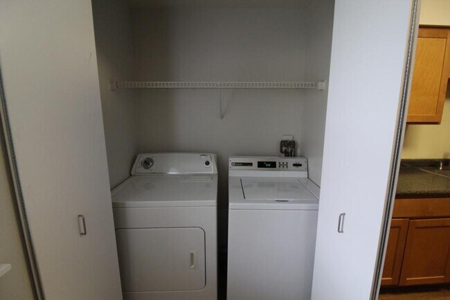 Building Photo - 2.0 bedroom in Cambridge Massachusetts 02139