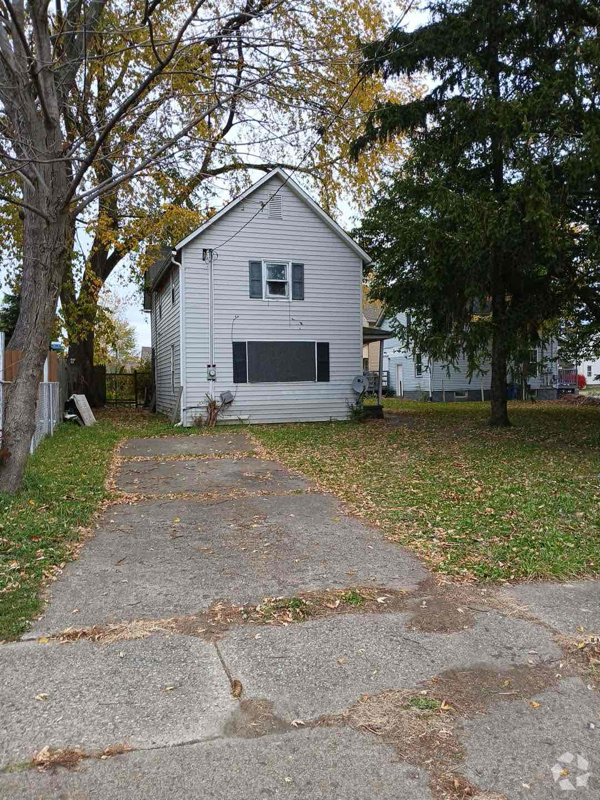 Building Photo - 2946 Toledo Ave