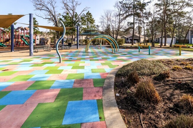 Building Photo - 23139 Shakespeare Dr