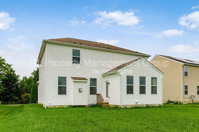Building Photo - 578 Tallman St