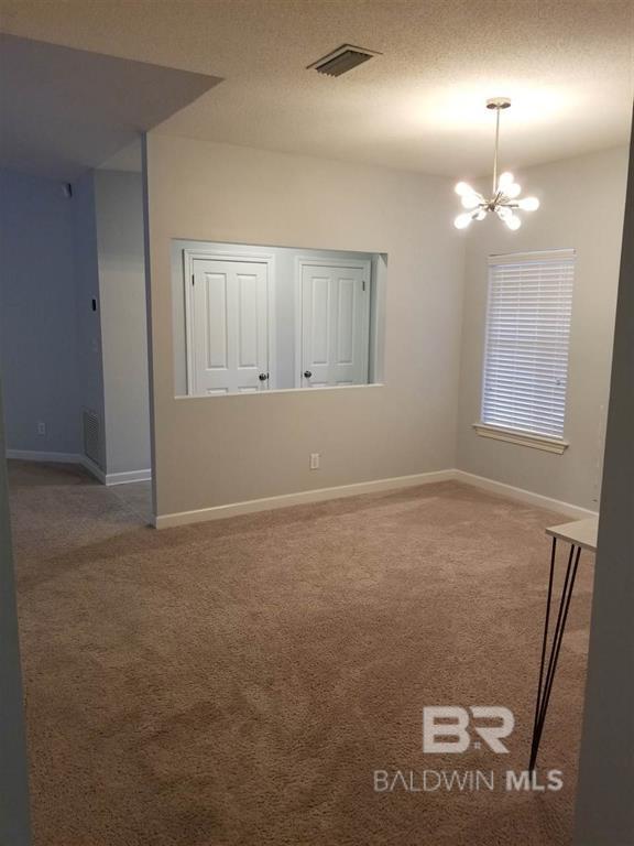 Building Photo - 105 Diane Cir