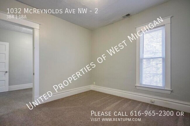 Building Photo - 1032 Mc Reynolds Ave NW