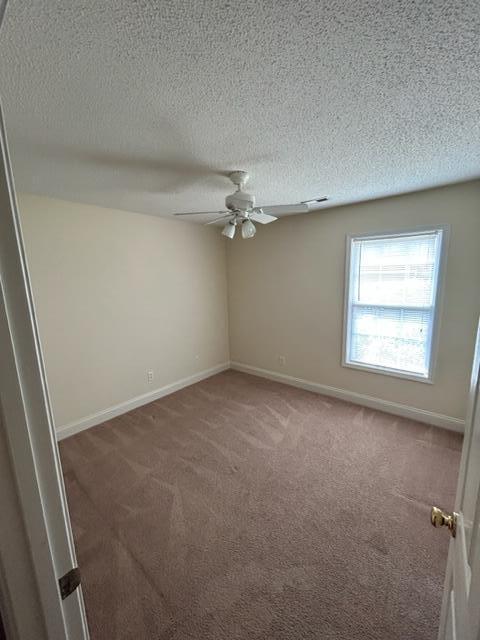 Building Photo - 3513 Beacon Dr