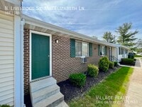 Building Photo - 35 N Liverpool St