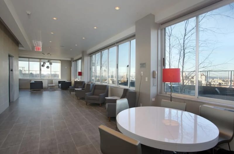 Building Photo - 424 West End Ave