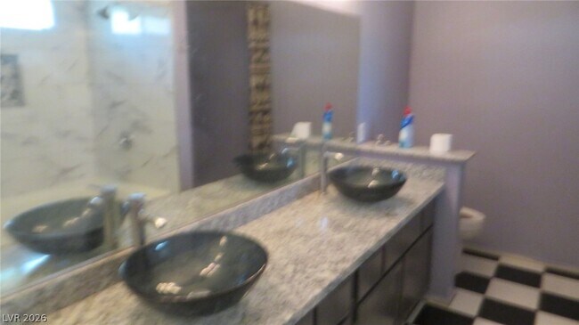 Building Photo - 5608 Crimson Ridge Dr