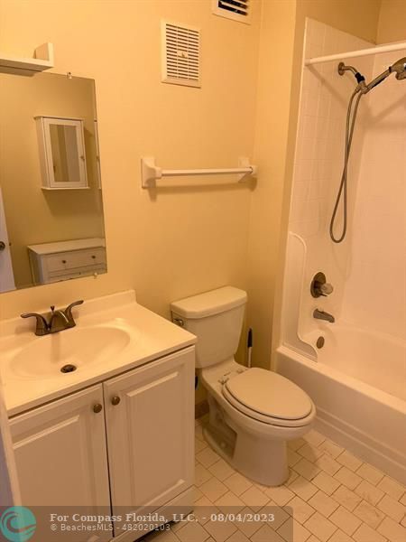 Building Photo - 7900 S Colony Cir