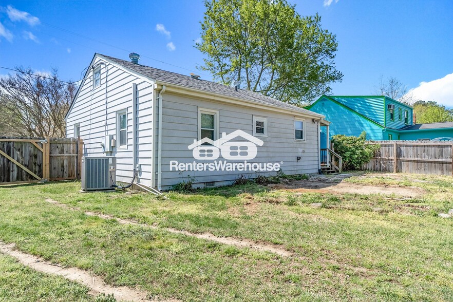 Building Photo - 106 Greencourt Rd