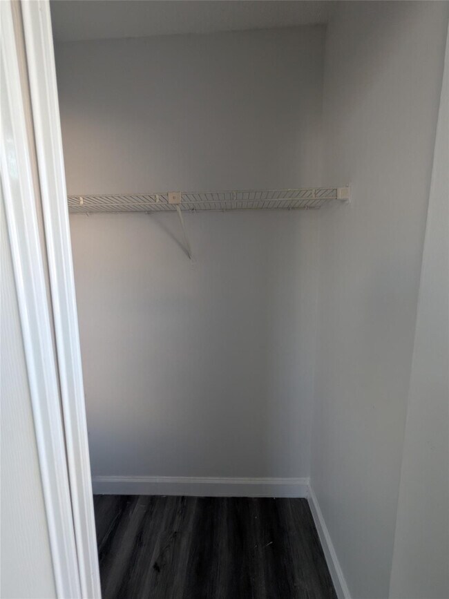 Building Photo - 2456 NW 52nd Ave