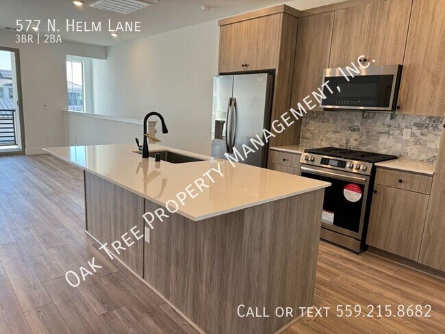 Building Photo - 577 N Helm Ln