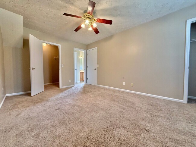 Building Photo - 279 Rice Gate Dr