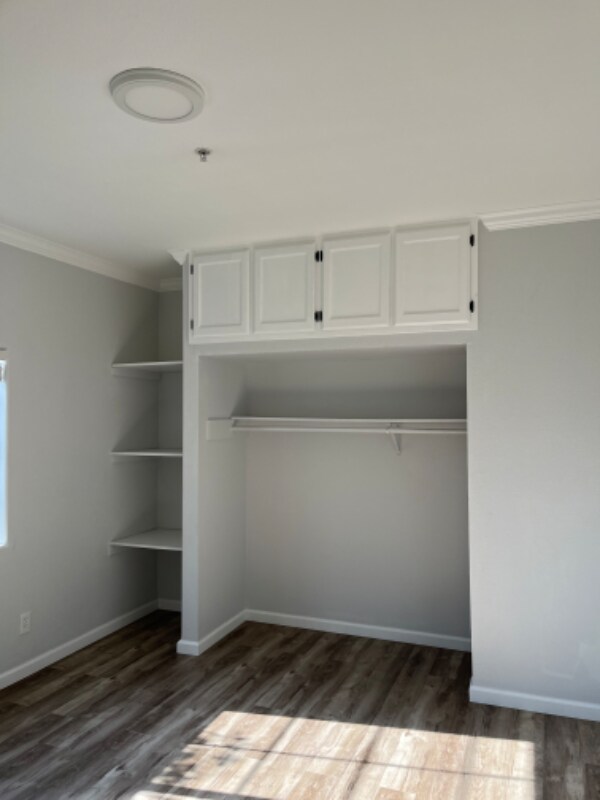 Building Photo - 1072 Laguna Ave