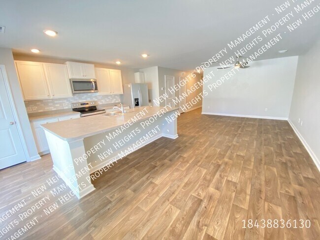 Building Photo - Adorable Townhome in Cane Bay!