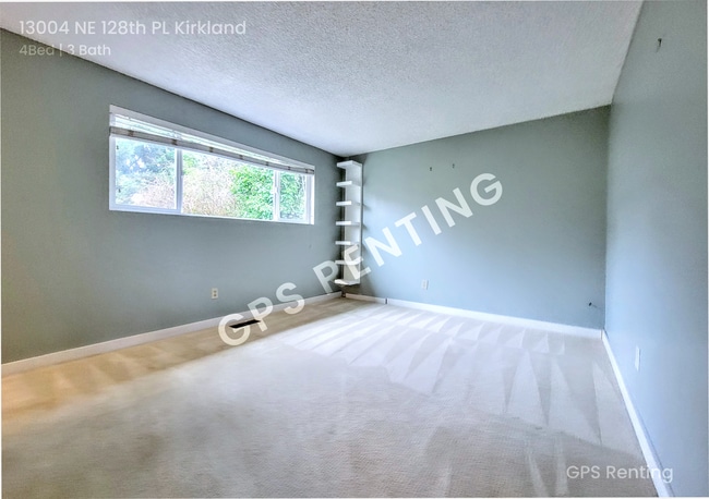 Building Photo - 13004 NE 128th Pl