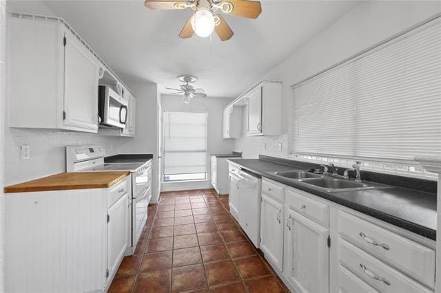 Building Photo - 9214 Vagas Dr