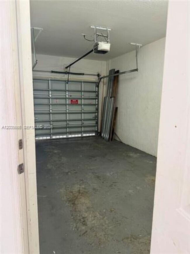 Building Photo - 3467 W 89th Terrace