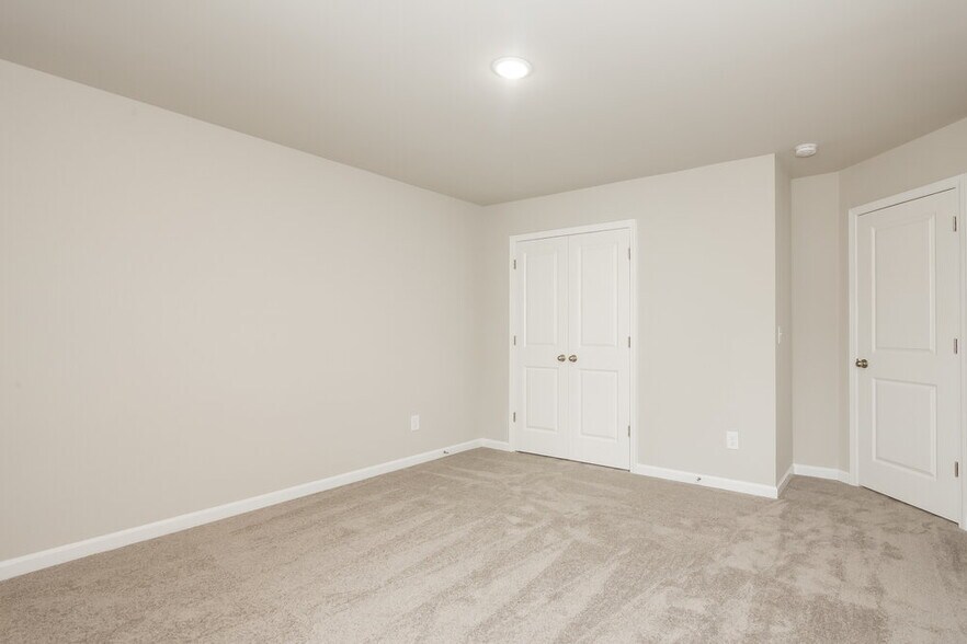 Building Photo - 6507 Karenstone Dr