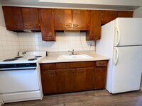 Building Photo - 7103-7101 S Primrose Pkwy