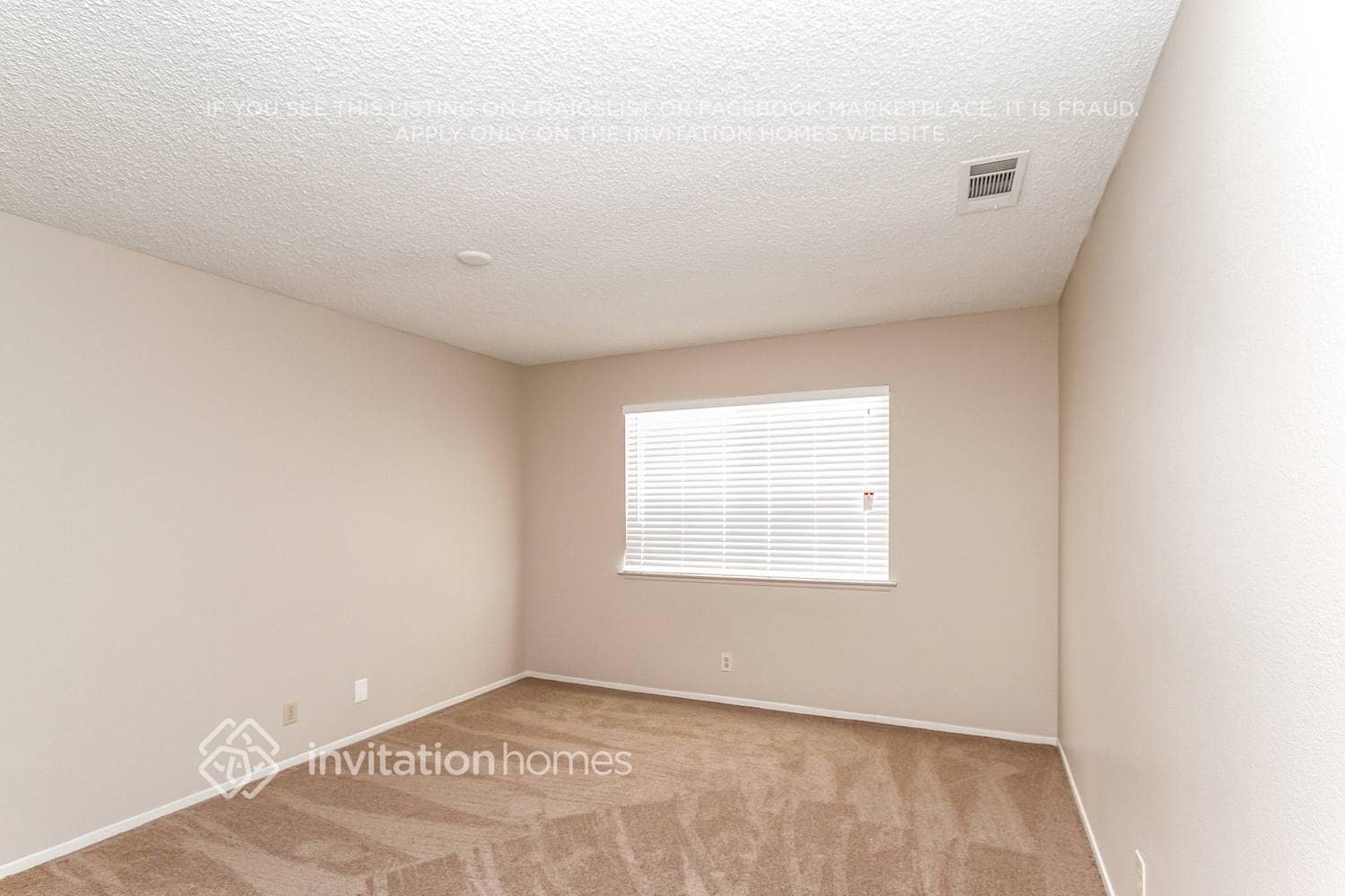 Building Photo - 7608 Velvet Canyon Ave