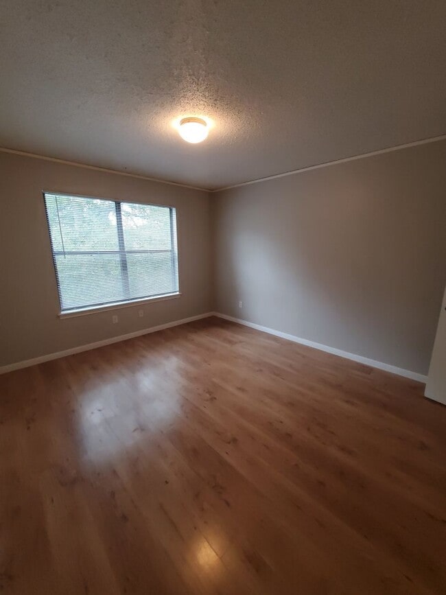 Building Photo - Lin Properties (7806 Topawa Cv)