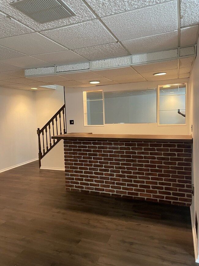 Building Photo - 13019 Trumbull Dr