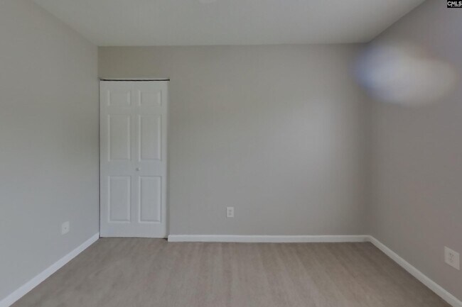 Building Photo - 152 Cottage Lake Way
