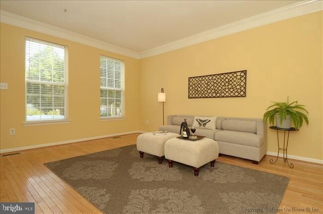 Building Photo - 52 Golden Ash Way