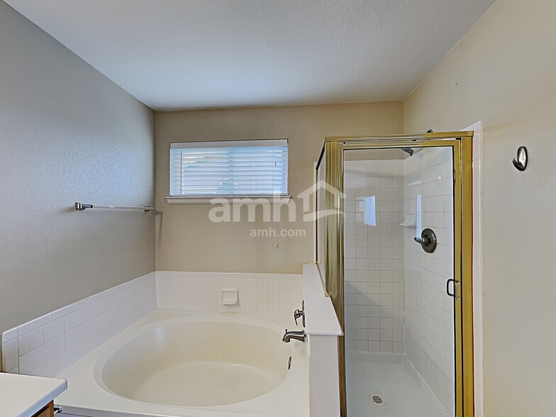 Building Photo - 4259 S Killarney St