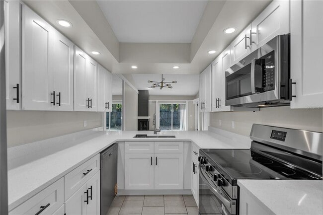 Building Photo - 8313 Citrus Chase Dr