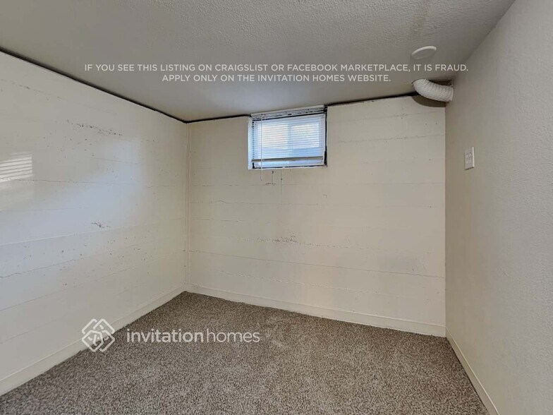 Building Photo - 2032 Ironton St