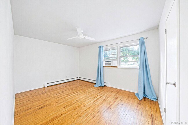 Building Photo - 1435 Bray Ave