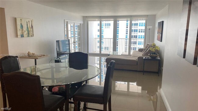 Building Photo - 2 br, 2 bath Condo - 1370 S Ocean Blvd Apt...