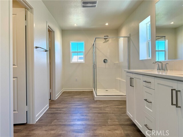 Building Photo - 16062 Jaegar Ln