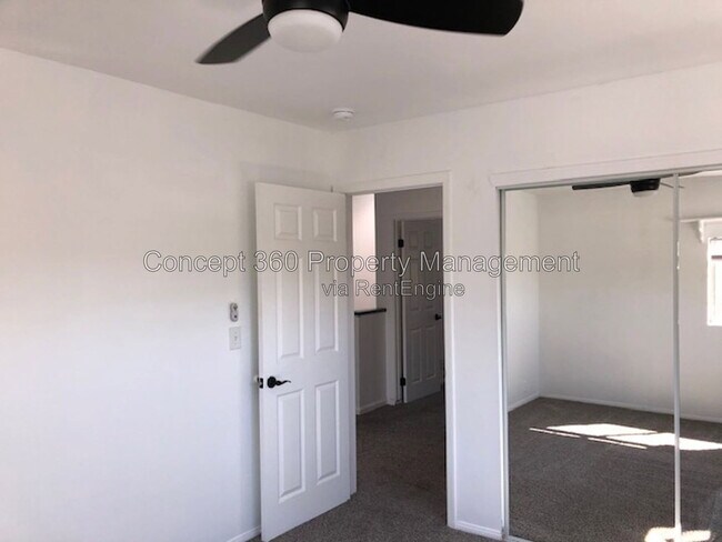 Building Photo - 4517 E Lavante St
