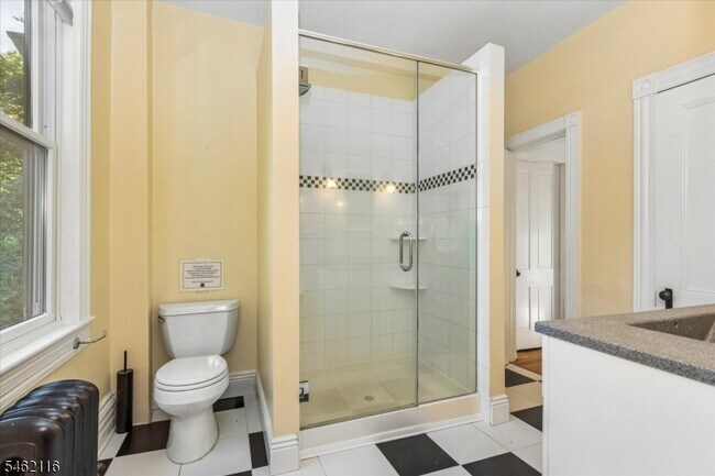 Building Photo - 145 Watchung Ave