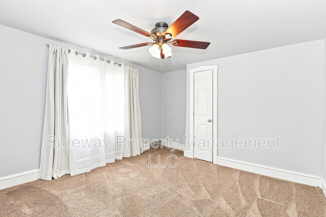 Building Photo - 111 Westmont Ave