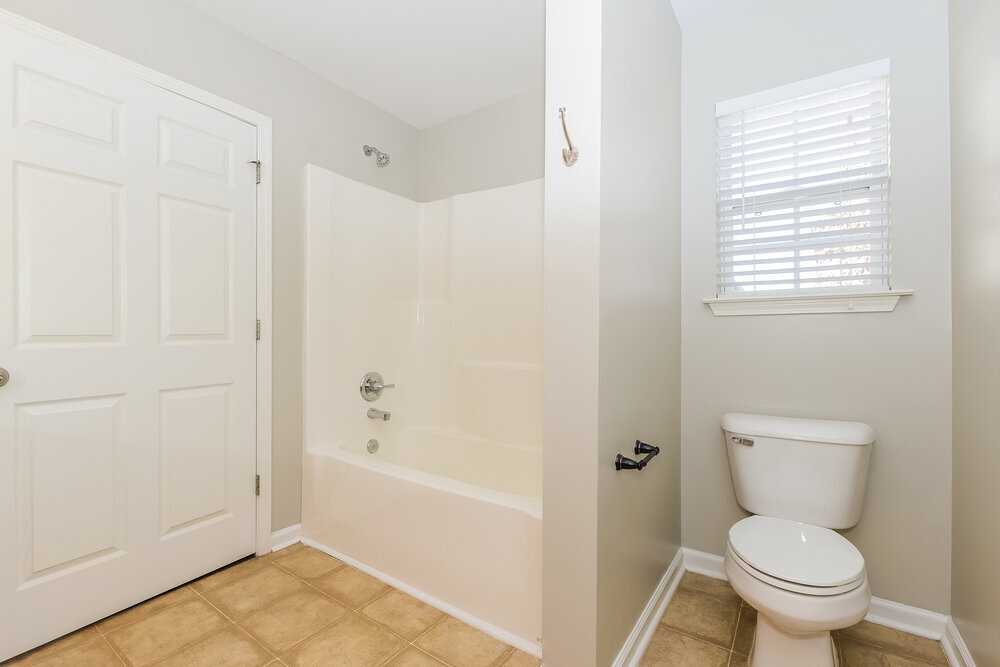 Building Photo - 2008 Slayton Dr