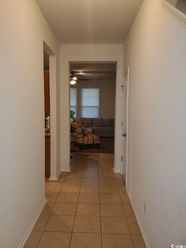 Building Photo - 174 Olde Towne Way