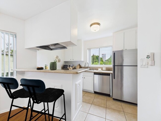 Primary Photo - Veteran