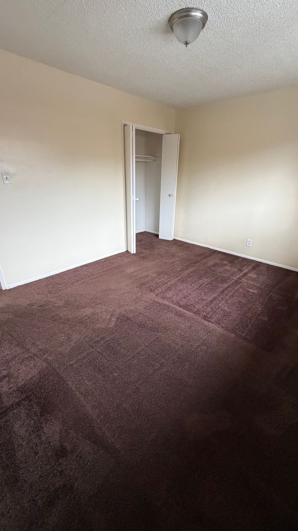 Building Photo - 159th