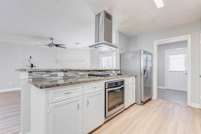 Building Photo - 18526 Fenske Rd