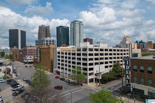 Building Photo - 1801 2nd Ave N