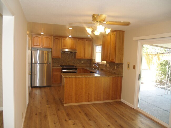 Building Photo - 8164 Cardiff Dr