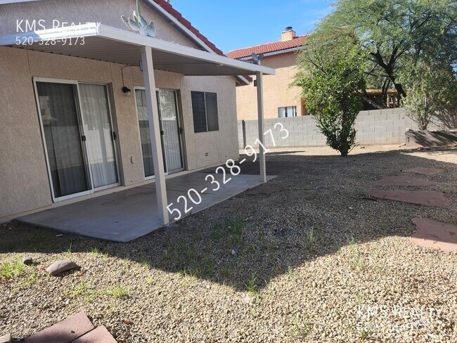 Building Photo - 5218 W Wood Owl Dr