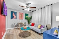 Building Photo - 1840 Richmond Ave.