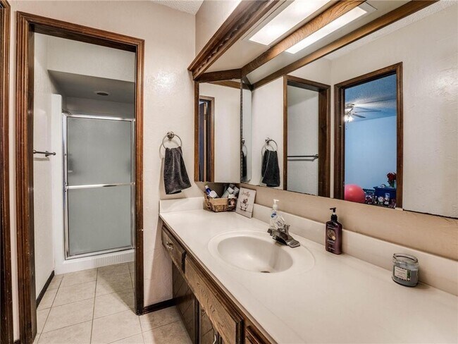 Building Photo - 9907 Mashburn Blvd