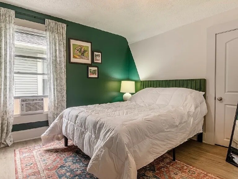 Building Photo - 2927 Boulevard Pl