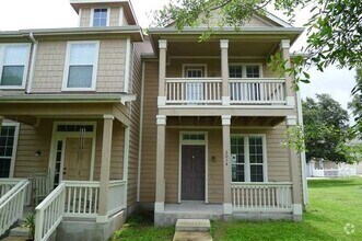 Building Photo - 301B Utterback-