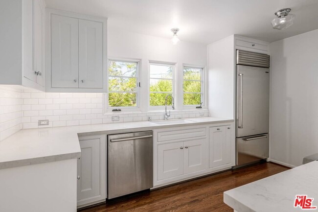 Building Photo - 1539 Ensley Ave