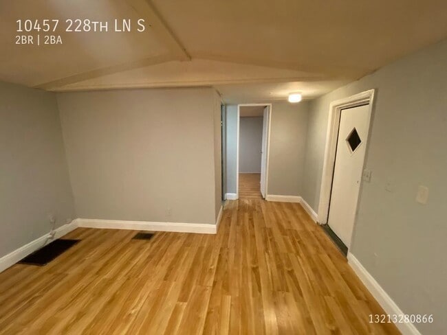 Building Photo - 10457 S 228th Ln